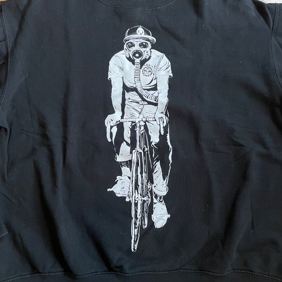 Obey, Sweatshirt, Cyclist w/ Gasmask, Propaganda Crew Neck, Y2K / Size: Medium - Picture 8 of 9